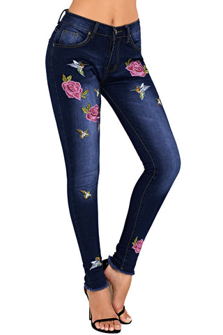 Rose Embroidered Frayed Ankle Length Skinny Jeans